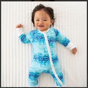 Coco Moon Hawai'i Nalu Bamboo Coverall In Wave Print Size: 3-6 M